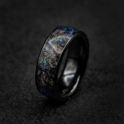 THE POLLUX men's wedding band
