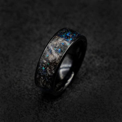 THE POLLUX men's wedding band